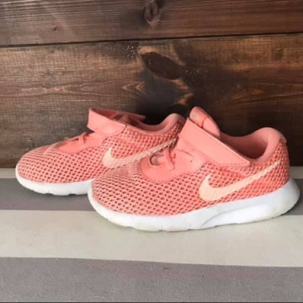 Toddler size 8 Nike Tennis Shoes